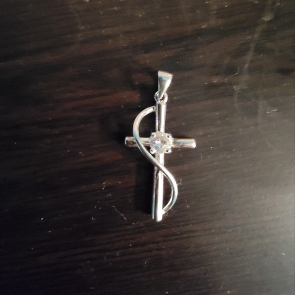 VTG Sterling Silver Cross Charm - Picture 2 of 5